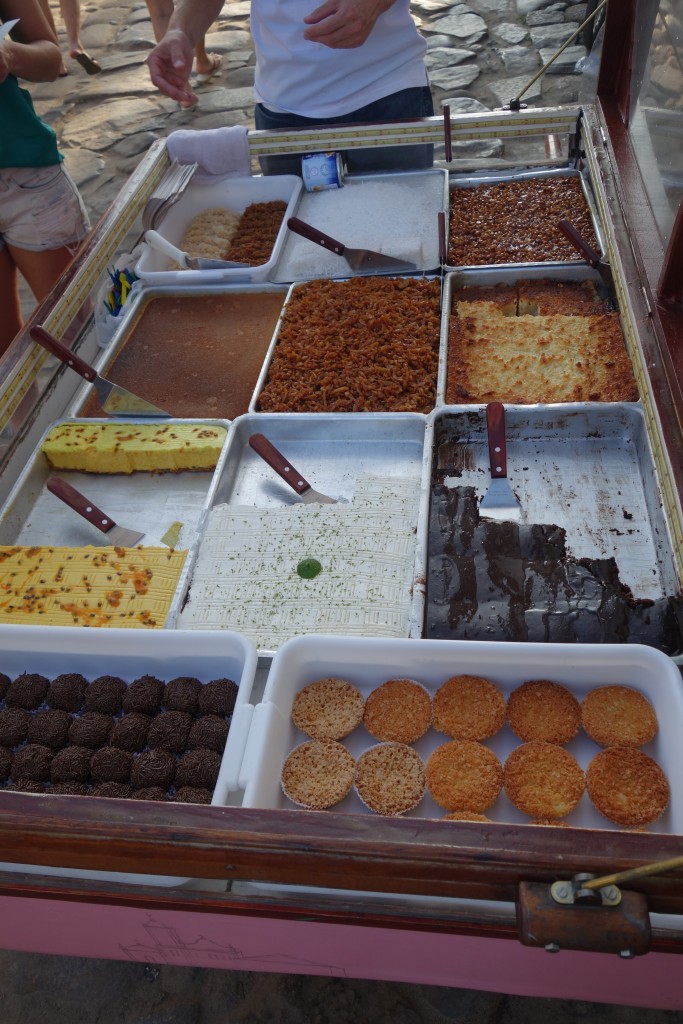 Delicious dessert carts on every street corner 