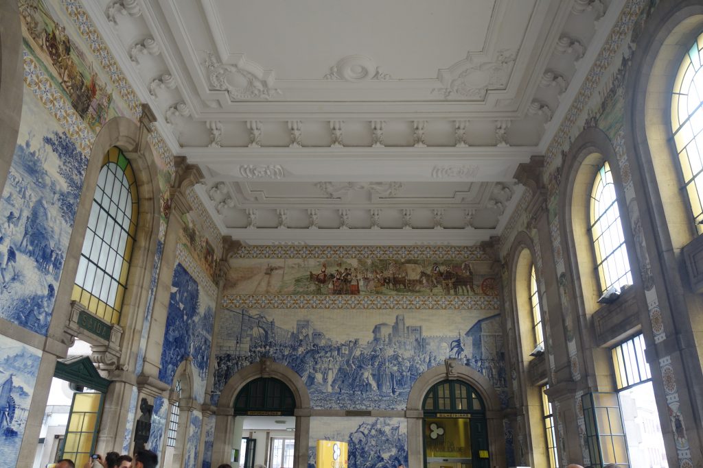 São Bento Train Station